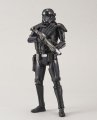alt="Bandai 209052 - 1/12 Death Trooper Star Wars Rogue One" title="Bandai 209052 - 1/12 Death Trooper Star Wars Rogue One"