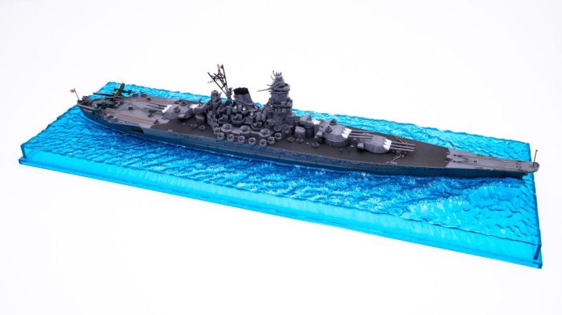 富士美Fujimi 46115 - 1/700 二戰日本海軍戰艦大和號模型套件含海面底座