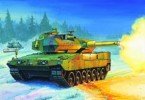 Hobby Boss 82404 瑞典 Strv.122 坦克 1/35 比例模型套件
