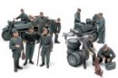 田宮 Tamiya 89768 - 1/48 德國空軍電源供應及人員模型套件 雙星孖星