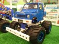 alt="Tamiya 58576 - 1/10 RC Suzuki Jimny Wheelie Blue Style - WR02 (SJ30)" title="Tamiya 58576 - 1/10 RC Suzuki Jimny Wheelie Blue Style - WR02 (SJ30)"